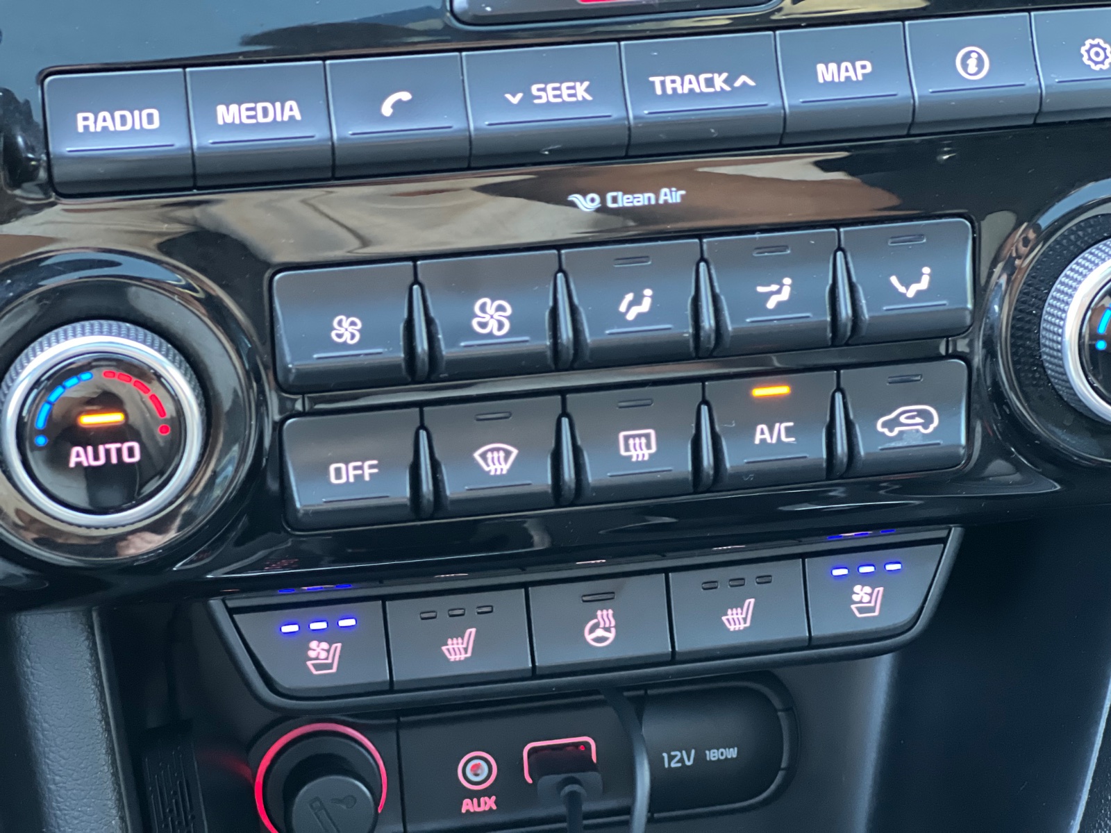 Kia Sportage, 2017 — 19