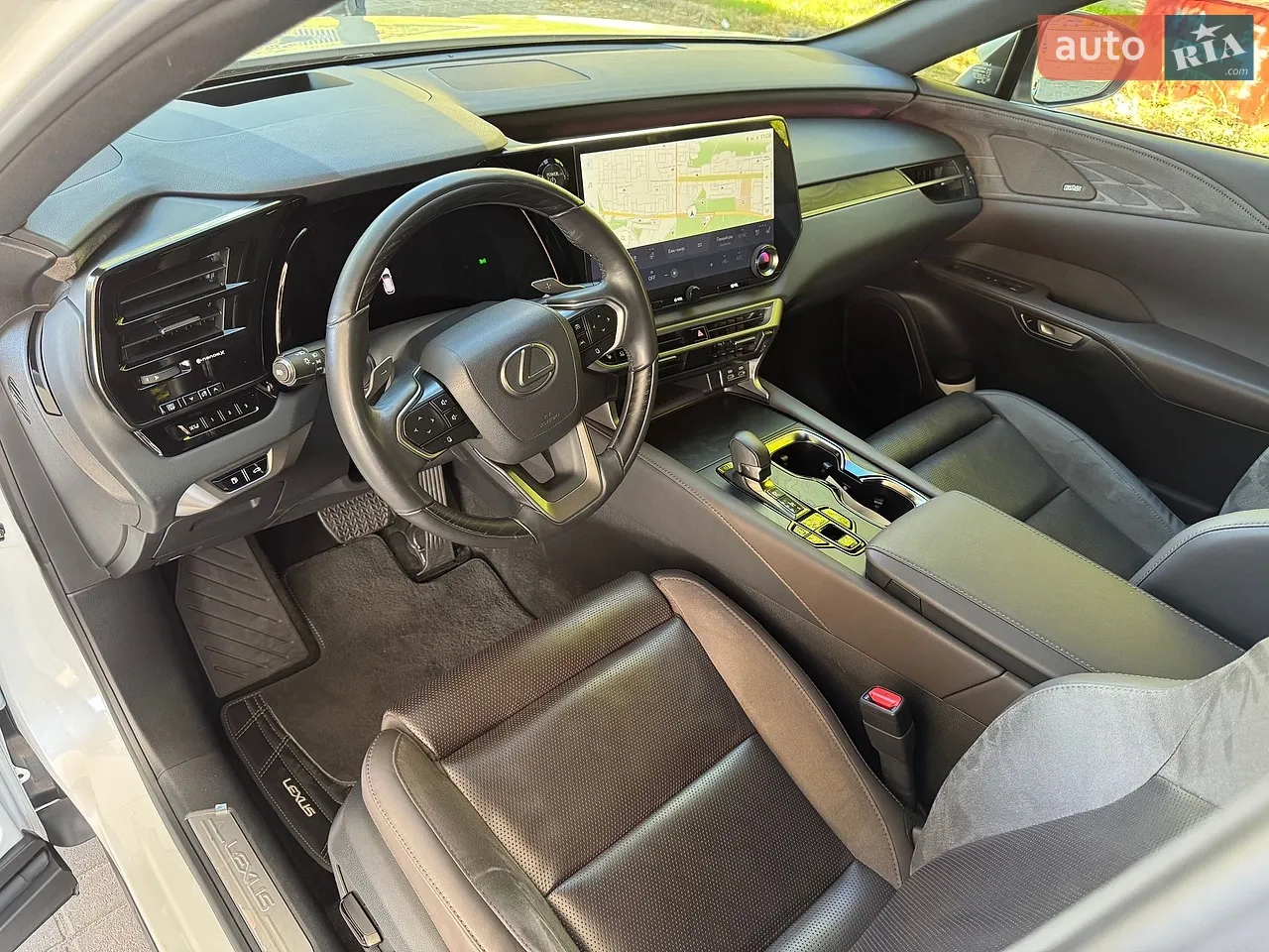 Lexus RX, 2023 — 4