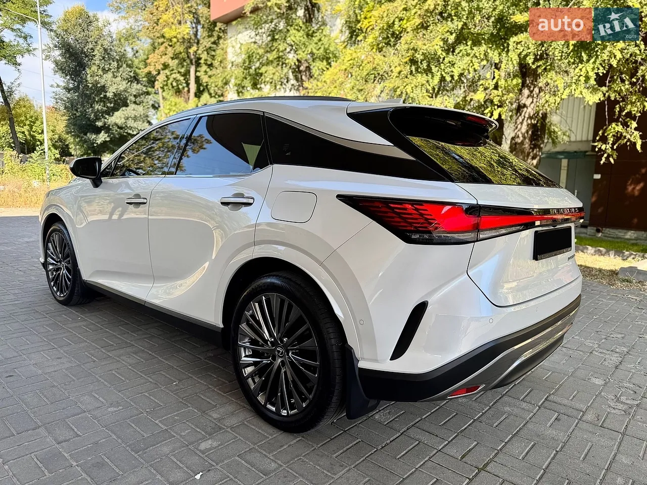Lexus RX, 2023 — 3