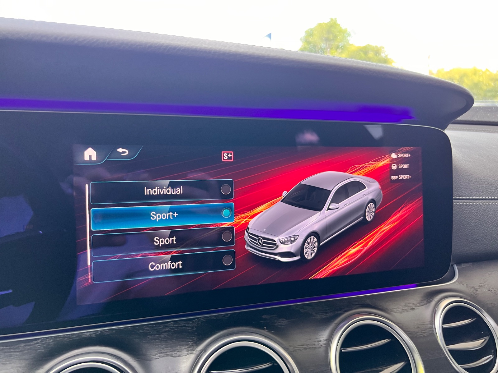 Mercedes-Benz E-Class, 2020 — 19