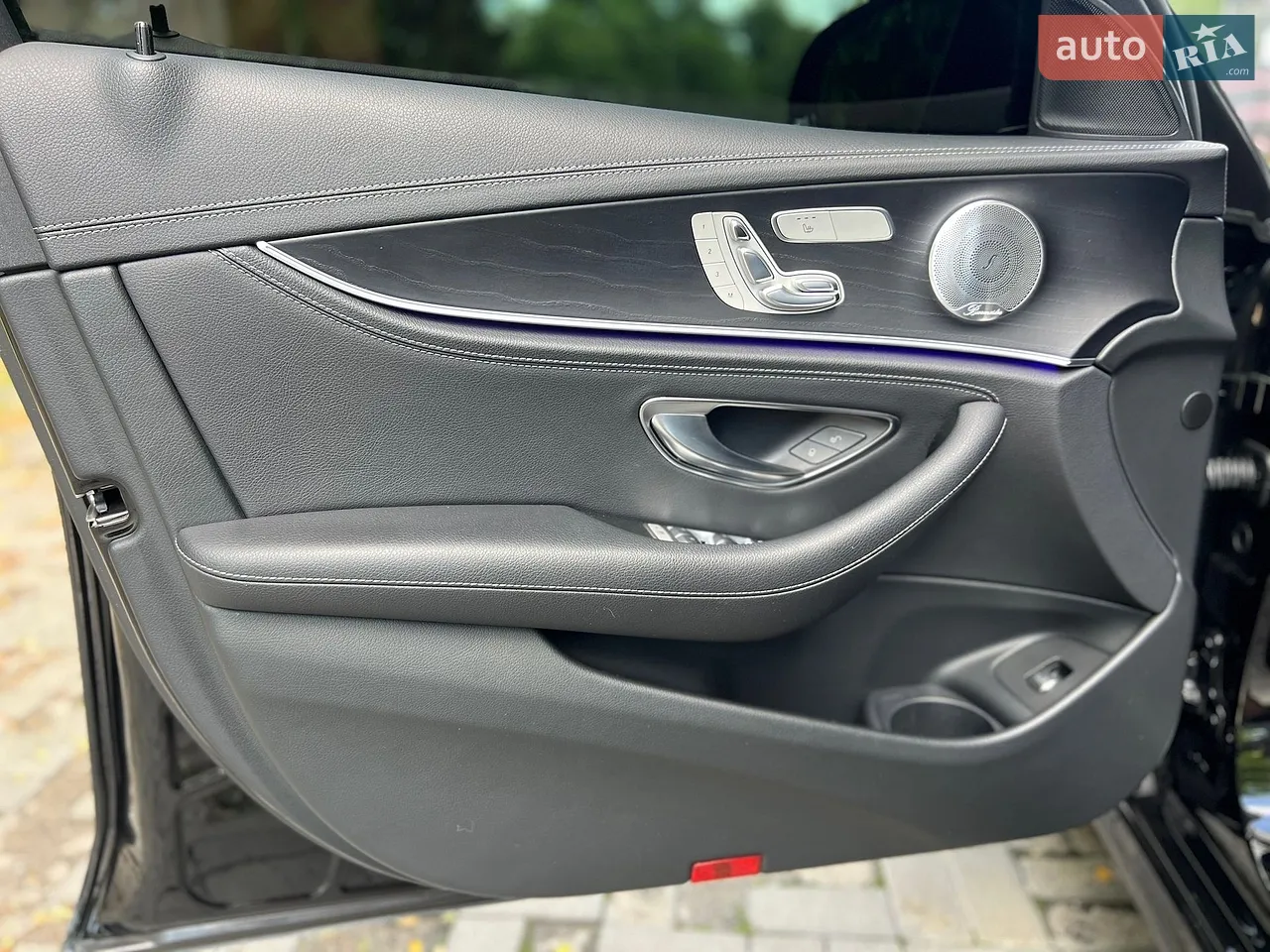 Mercedes-Benz E-Class, 2020 — 12